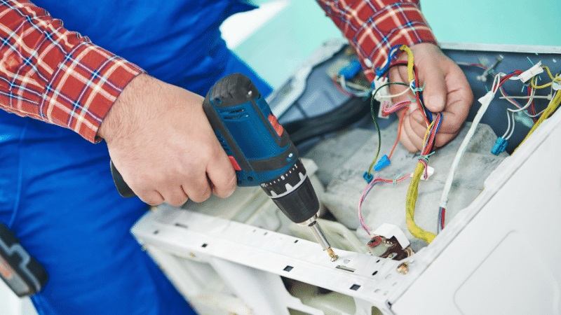 Kızılcahamam Eminçelik Eminçelik çamaşır makinesi kart tamiri – Su almama arızası orijinal parça ile giderildi. - Teknik servis örneği